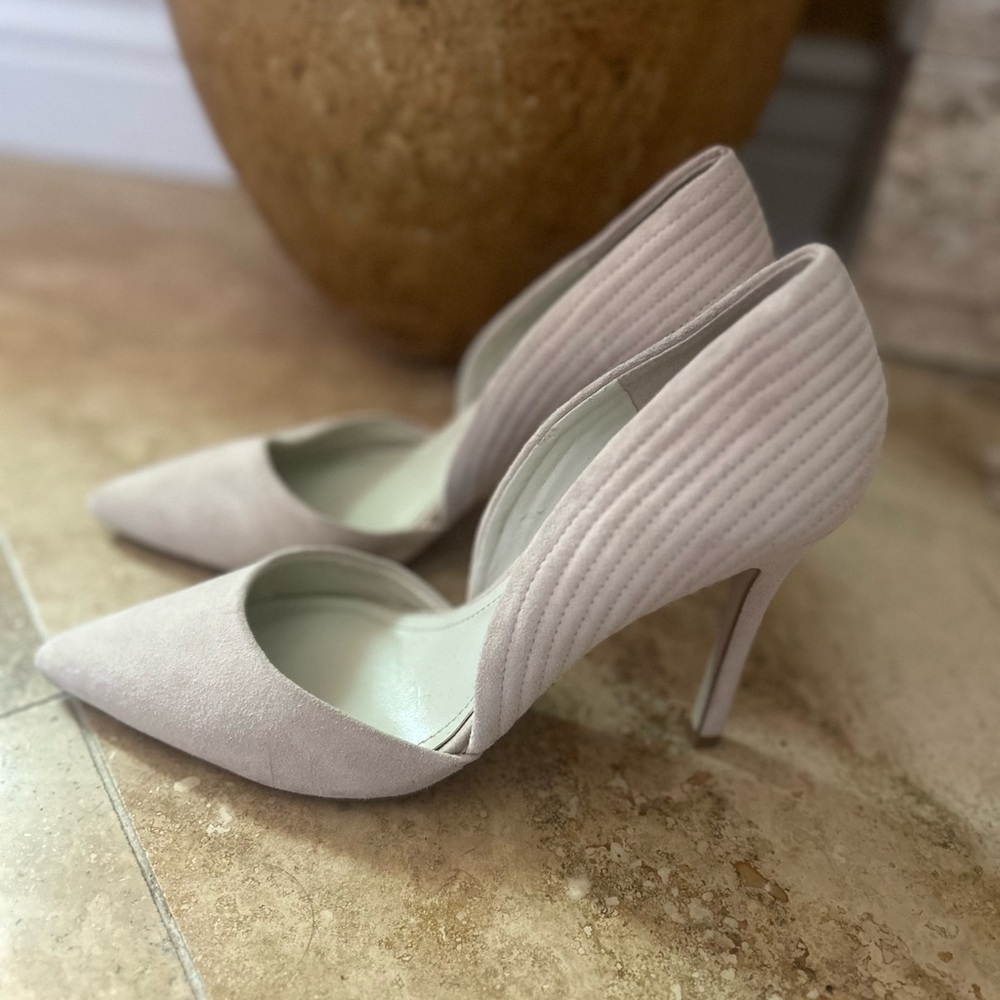 BCBGeneration Harnoy d’Orsay Pumps | Nude Suede Pointed Toe Stiletto | Size 7.5
